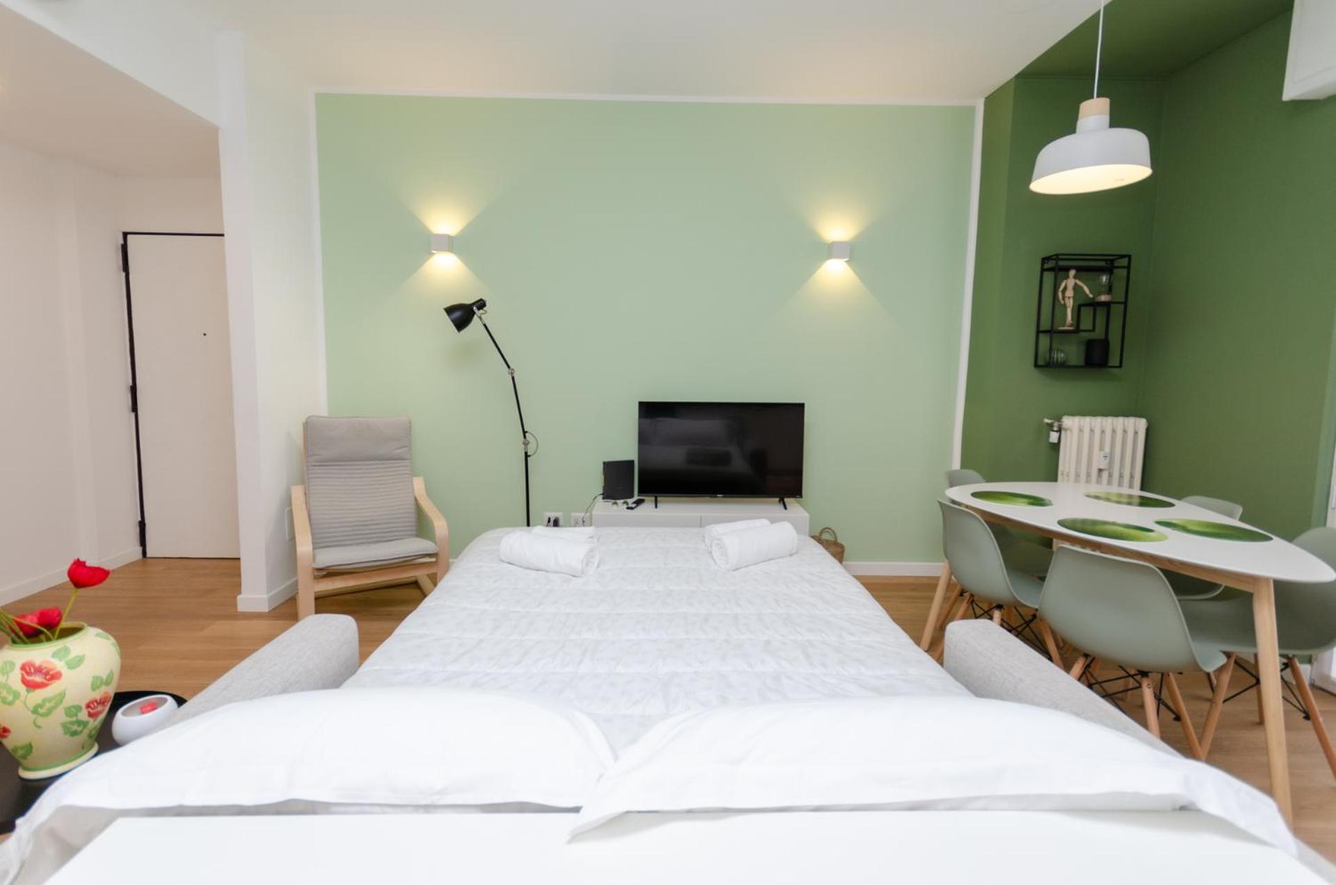 Vivimi Home Fiordalisi Stile & Comfort Vicino Metro ミラノ エクステリア 写真